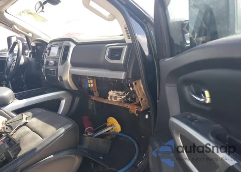 2016 Nissan Titan Xd Pro-4X Diesel из США, поврежденный, VIN 1N6BA1F4XGN506855